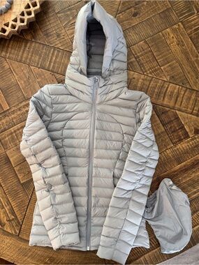 LULULEMON PACKABLE JACKET